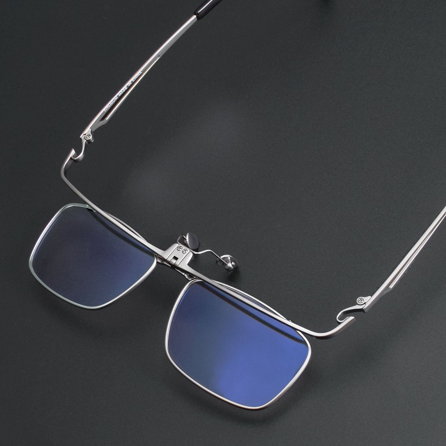Harsh Flip-up Glasses